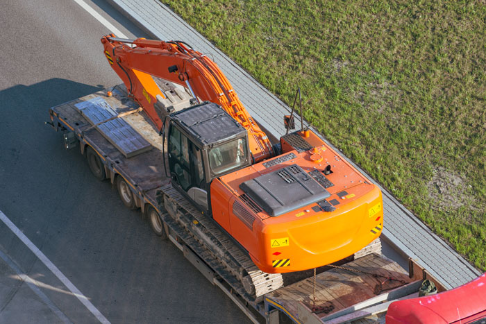 moving equipment on flatdeck